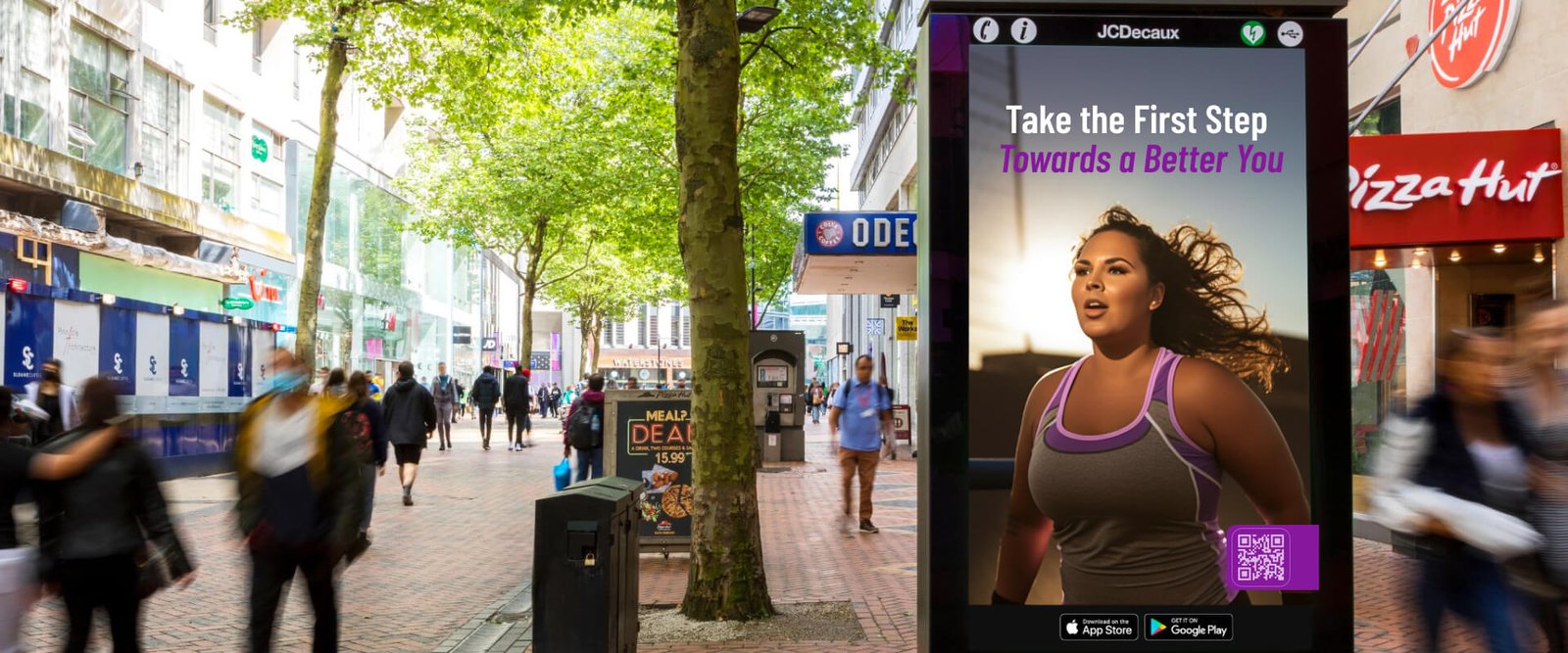 Digital Out-of-Home Impact: DOOH Ads That Impress Viewers!