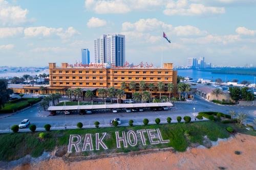 RAK Hotel Advertising: Strong Reach for Tourism Brands