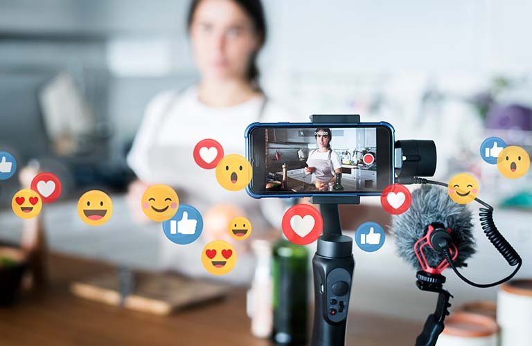 UAE Social Media Influencers Shape Consumer Decisions