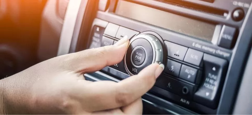 Radio Advertising in Dubai: How It Works and What It Costs